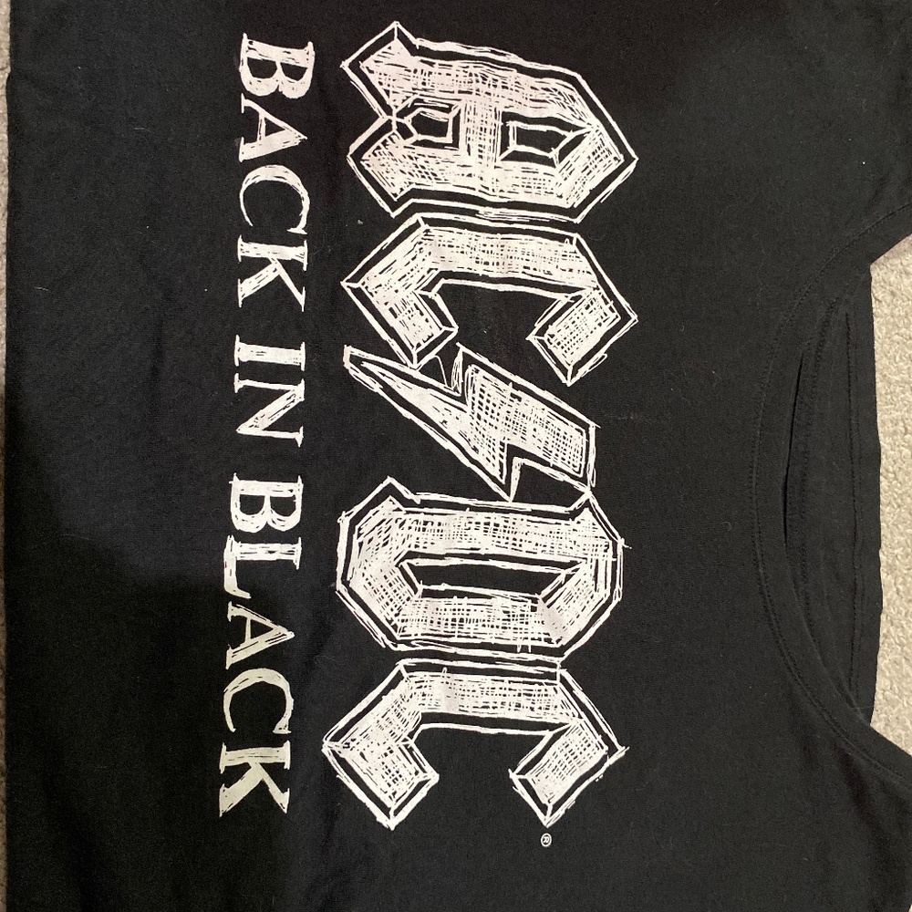 AC/DC back in black t shirt